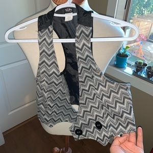 Medium mini vest